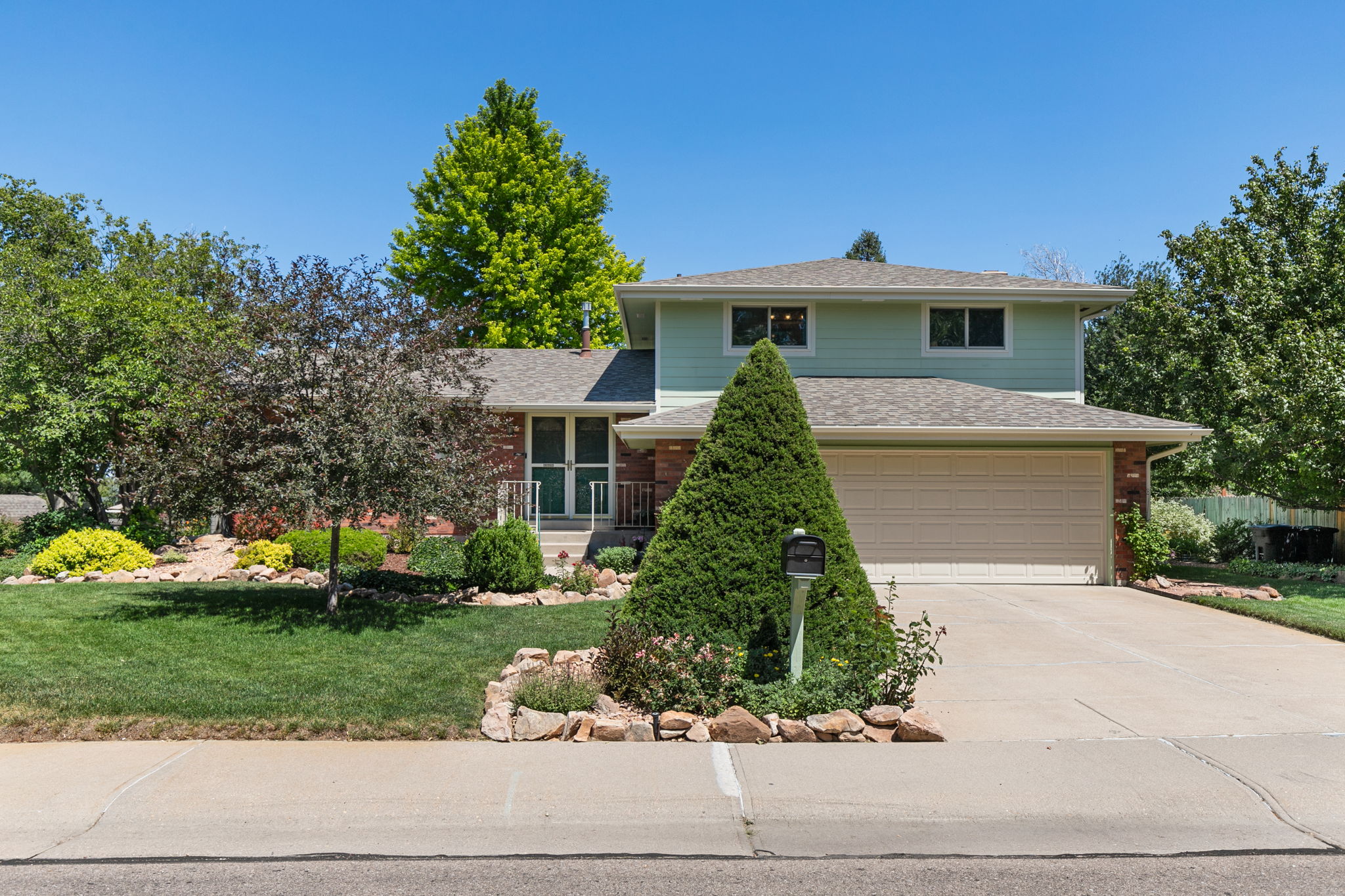 3710 Valley View Ave Evans, CO 80620