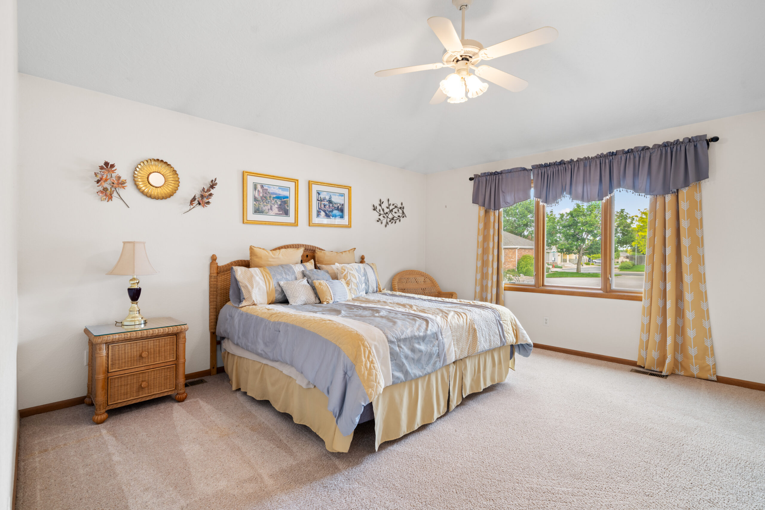 6607 34th St, Greeley, CO 80634