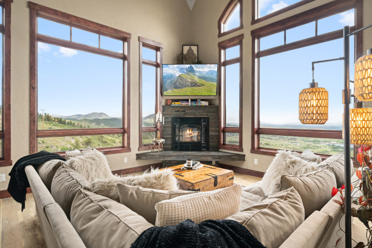 Bright living room with mountain views